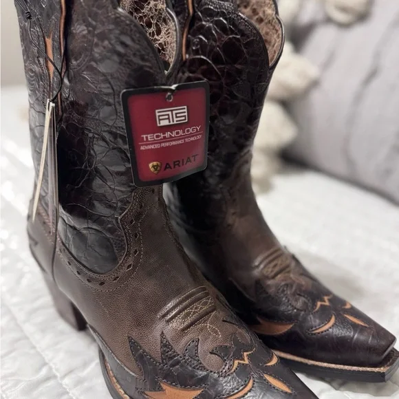 Ariat Dahlia Boots - Brand new - Picture 2 of 4